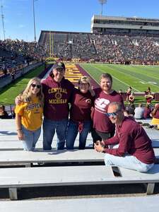 Central Michigan Chippewas - NCAA Football vs Bowling Green Falcons