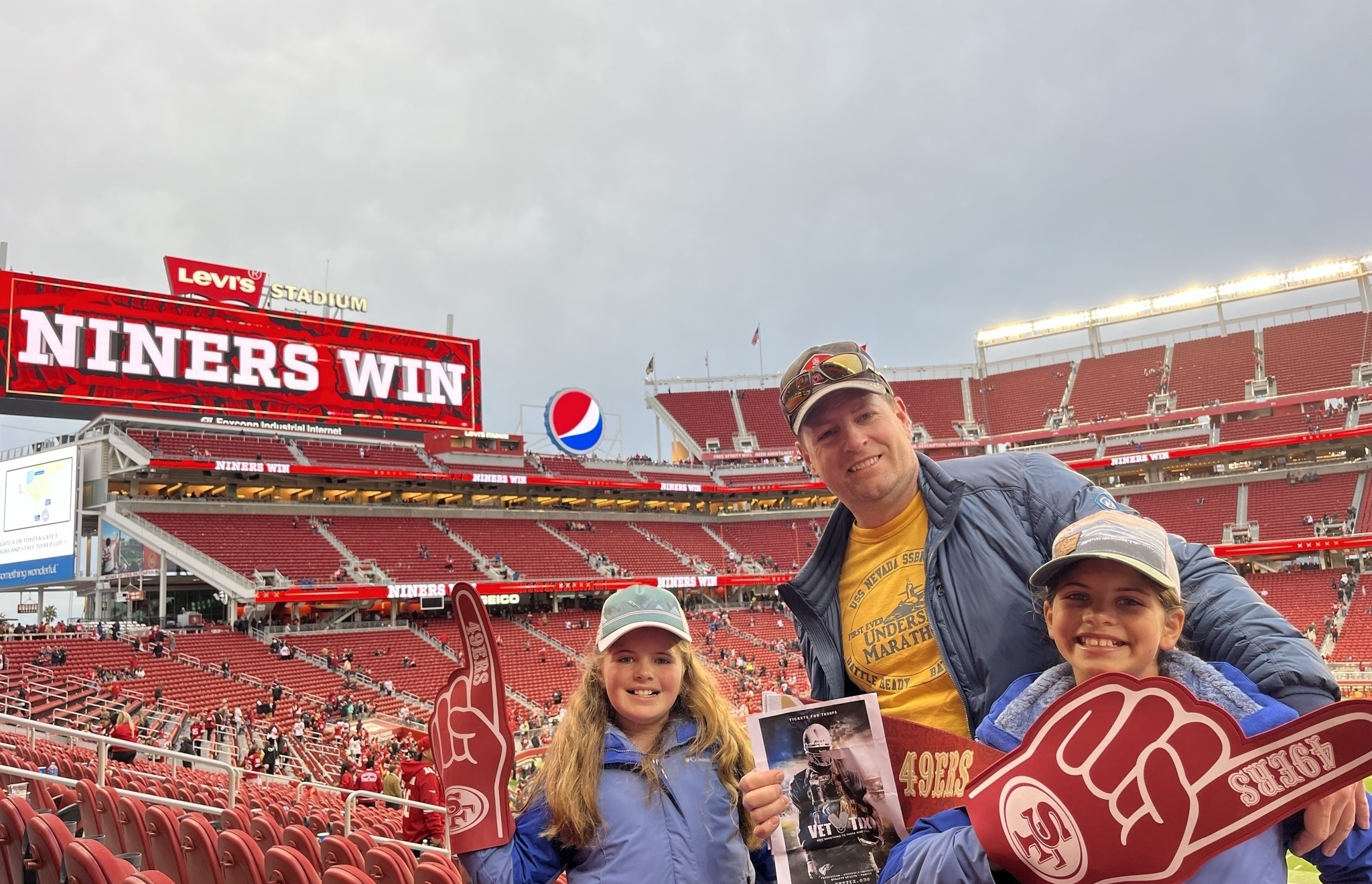 San Francisco 49ers vs. Arizona Cardinals Tickets Sun, Oct 1, 2023 1:25 pm  at Levi's Stadium in Santa Clara, CA