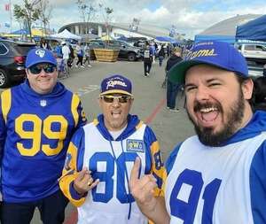 Los Angeles Chargers - NFL vs Los Angeles Rams