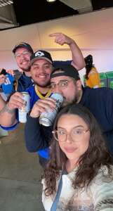 Los Angeles Chargers - NFL vs Los Angeles Rams