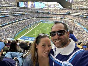 Los Angeles Chargers - NFL vs Los Angeles Rams