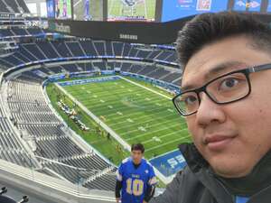 Los Angeles Chargers - NFL vs Los Angeles Rams