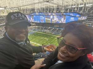 Los Angeles Chargers - NFL vs Los Angeles Rams