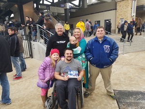 2016 Lockheed Martin Armed Forces Bowl - Louisiana Tech vs. U. S. Naval Academy - NCAA Football