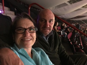 Carrie Underwood - the Storyteller Tour- Stories in the Round With Special Guest Easton Corbin and the Swon Brothers