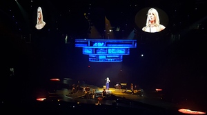 Carrie Underwood - the Storyteller Tour- Stories in the Round With Special Guest Easton Corbin and the Swon Brothers