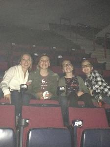 Carrie Underwood - the Storyteller Tour- Stories in the Round With Special Guest Easton Corbin and the Swon Brothers