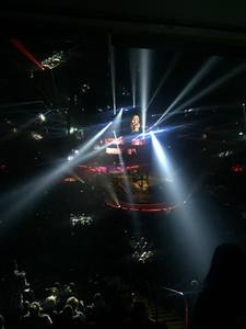 Carrie Underwood - the Storyteller Tour- Stories in the Round With Special Guest Easton Corbin and the Swon Brothers