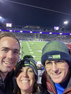 Washington Huskies - NCAA Football vs Oregon State Beavers