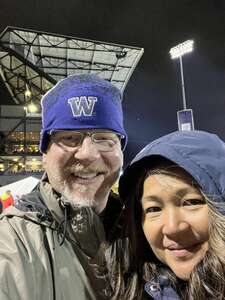 Washington Huskies - NCAA Football vs Oregon State Beavers