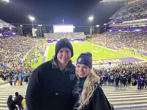 Washington Huskies - NCAA Football vs Oregon State Beavers
