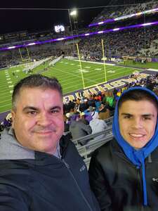 Washington Huskies - NCAA Football vs Oregon State Beavers