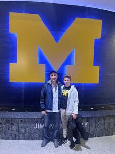 Michigan Wolverines - NCAA Men's Basketball vs Ohio Bobcats