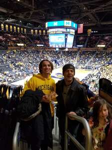 Michigan Wolverines - NCAA Men's Basketball vs Ohio Bobcats
