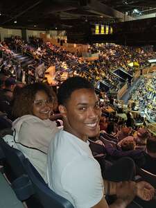 Michigan Wolverines - NCAA Men's Basketball vs Ohio Bobcats