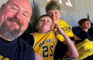 Michigan Wolverines - NCAA Men's Basketball vs Ohio Bobcats