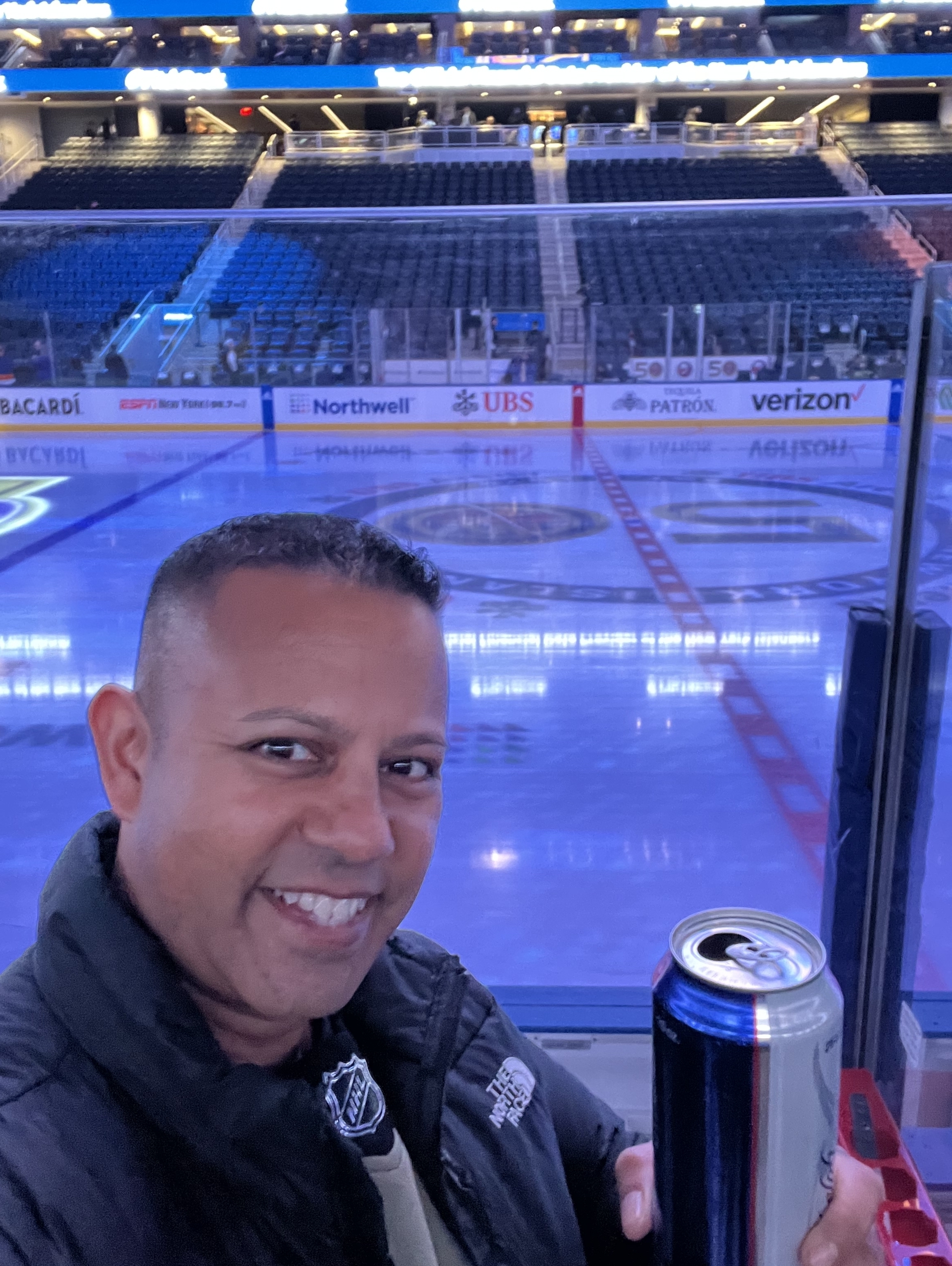 New York Islanders - NHL vs Arizona Coyotes
