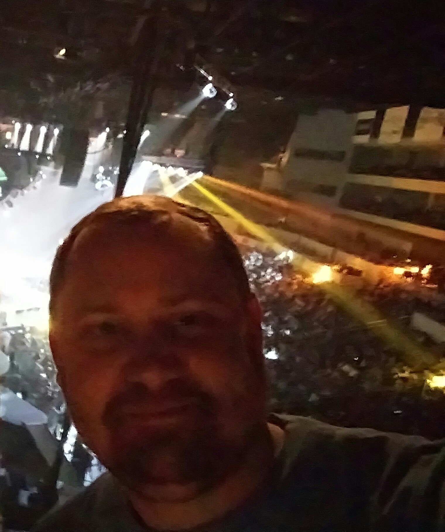 Carrie Underwood - the Storyteller Tour- Stories in the Round With Special Guest Easton Corbin and the Swon Brothers