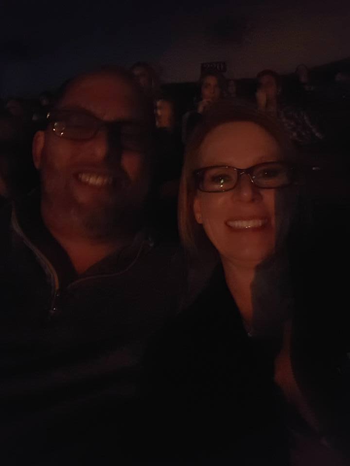 Carrie Underwood - the Storyteller Tour- Stories in the Round With Special Guest Easton Corbin and the Swon Brothers