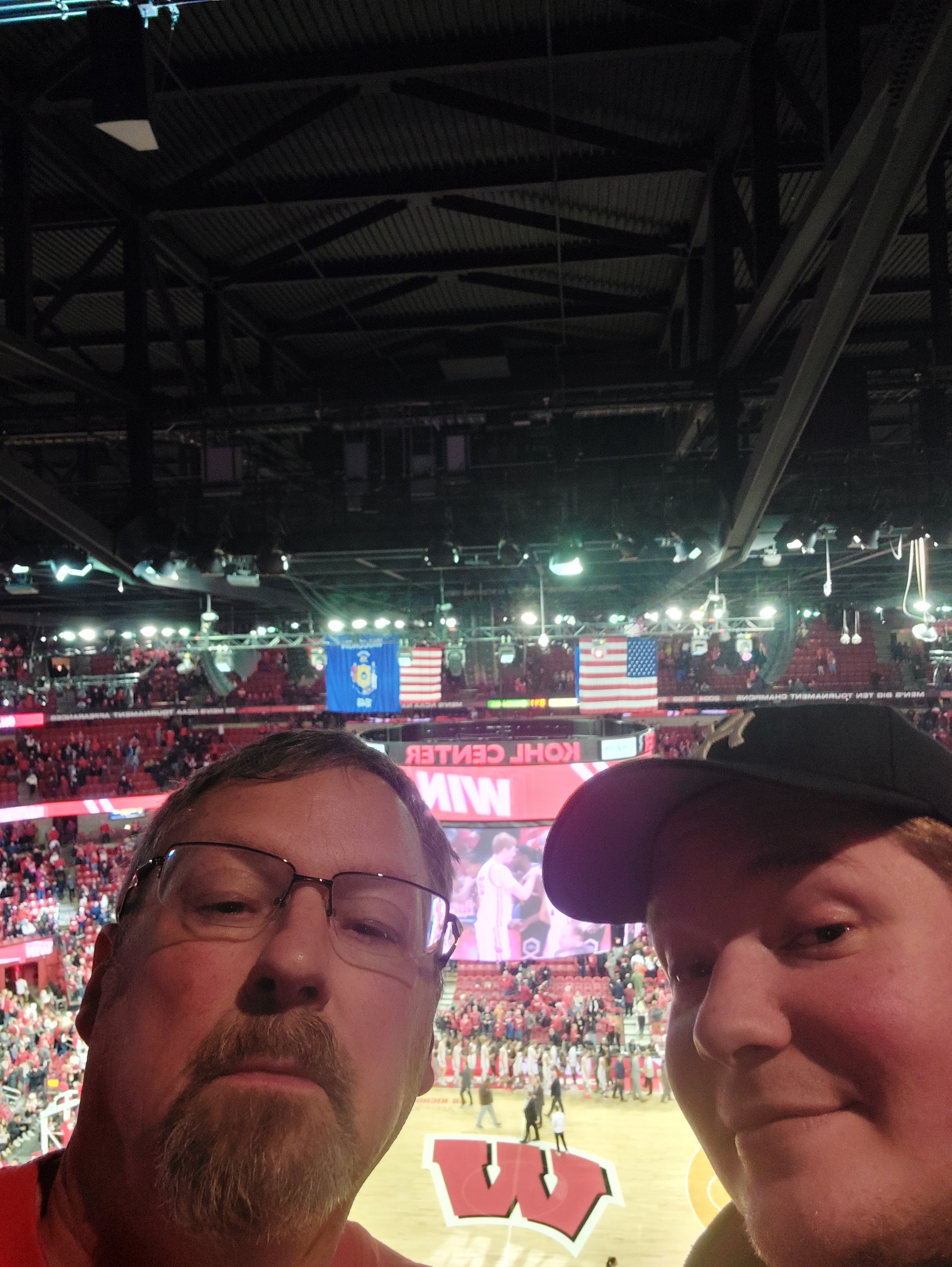 Wisconsin-Madison Badgers - NCAA Men's Basketball vs Western Michigan Broncos