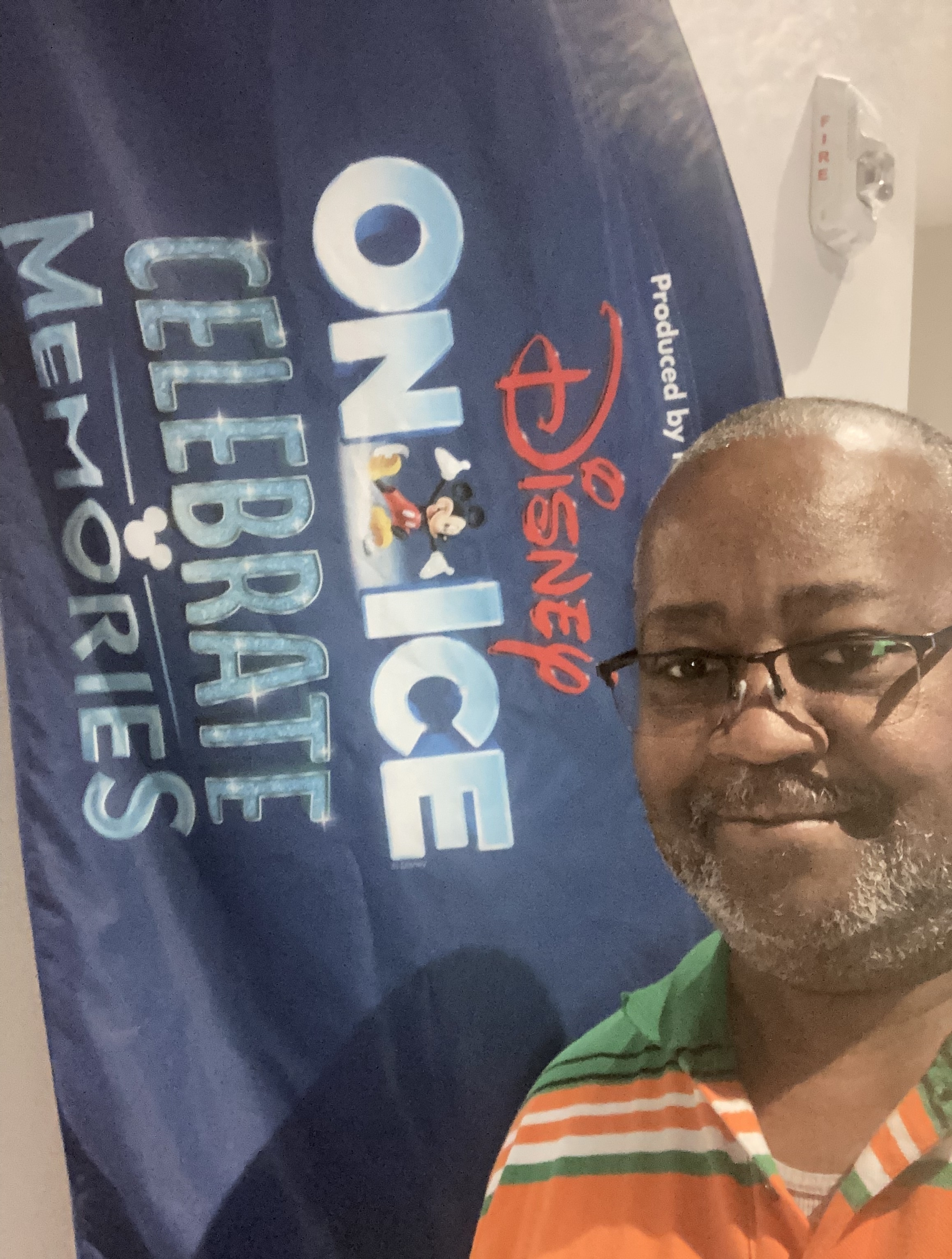 Disney on Ice Presents Into the Magic