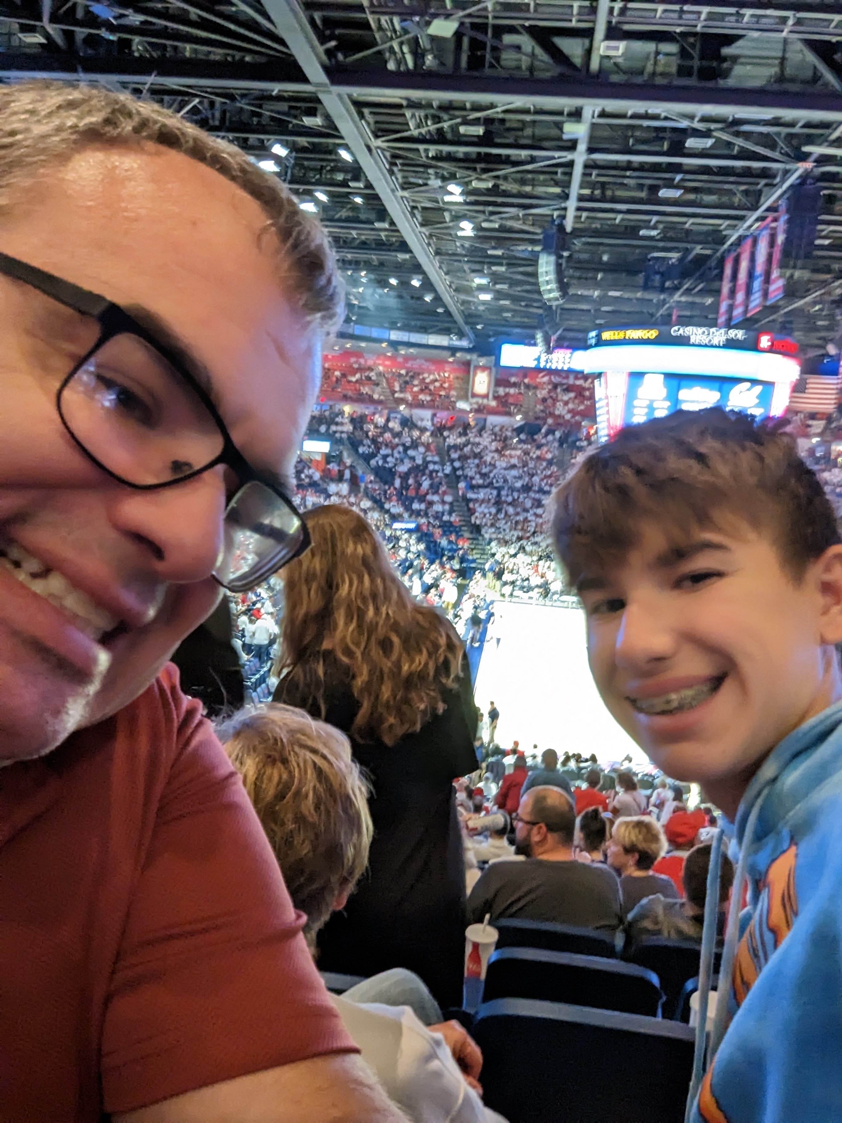 Arizona Wildcats - NCAA Men's Basketball vs California Golden Bears