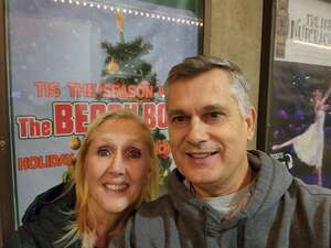 'tis the Season: the Beach Boys Feat. Holiday Vibrations Orchestra