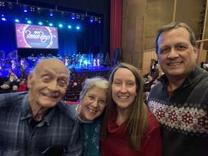 'tis the Season: the Beach Boys Feat. Holiday Vibrations Orchestra