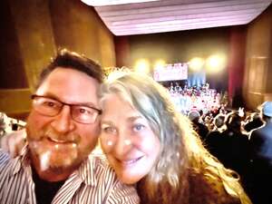 'tis the Season: the Beach Boys Feat. Holiday Vibrations Orchestra