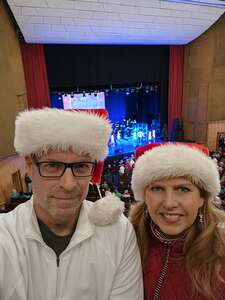 'tis the Season: the Beach Boys Feat. Holiday Vibrations Orchestra