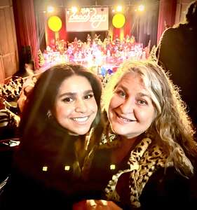 'tis the Season: the Beach Boys Feat. Holiday Vibrations Orchestra