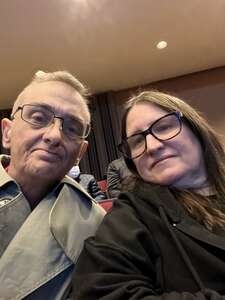 'tis the Season: the Beach Boys Feat. Holiday Vibrations Orchestra