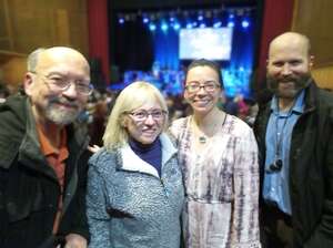 'tis the Season: the Beach Boys Feat. Holiday Vibrations Orchestra