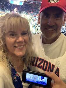 Arizona Wildcats - NCAA Men's Basketball vs Tennessee Volunteers