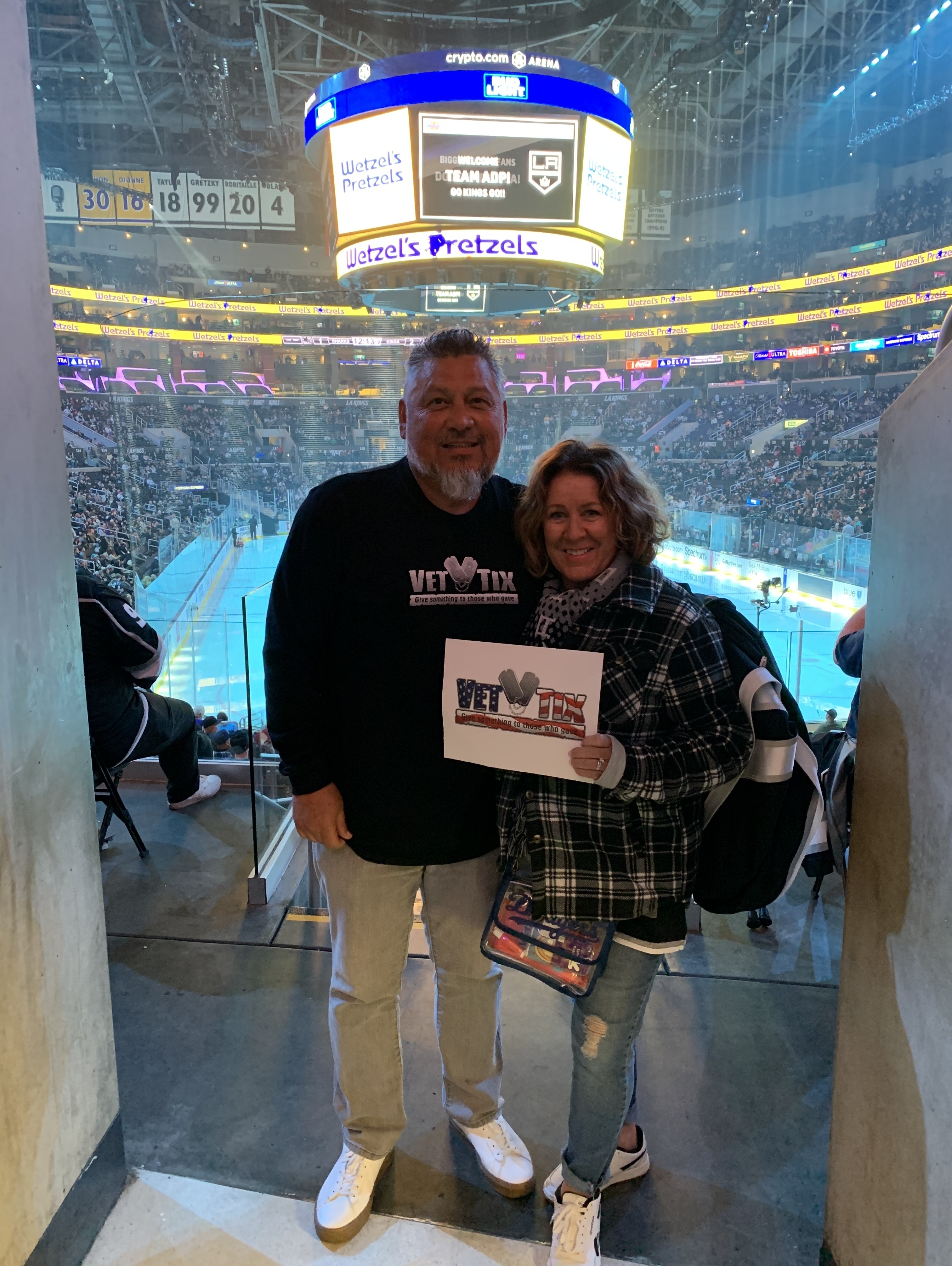 LA Kings on X: Donate to Seats for Soldiers to help sponsor