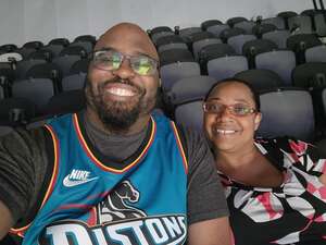 San Antonio Spurs - NBA vs Detroit Pistons