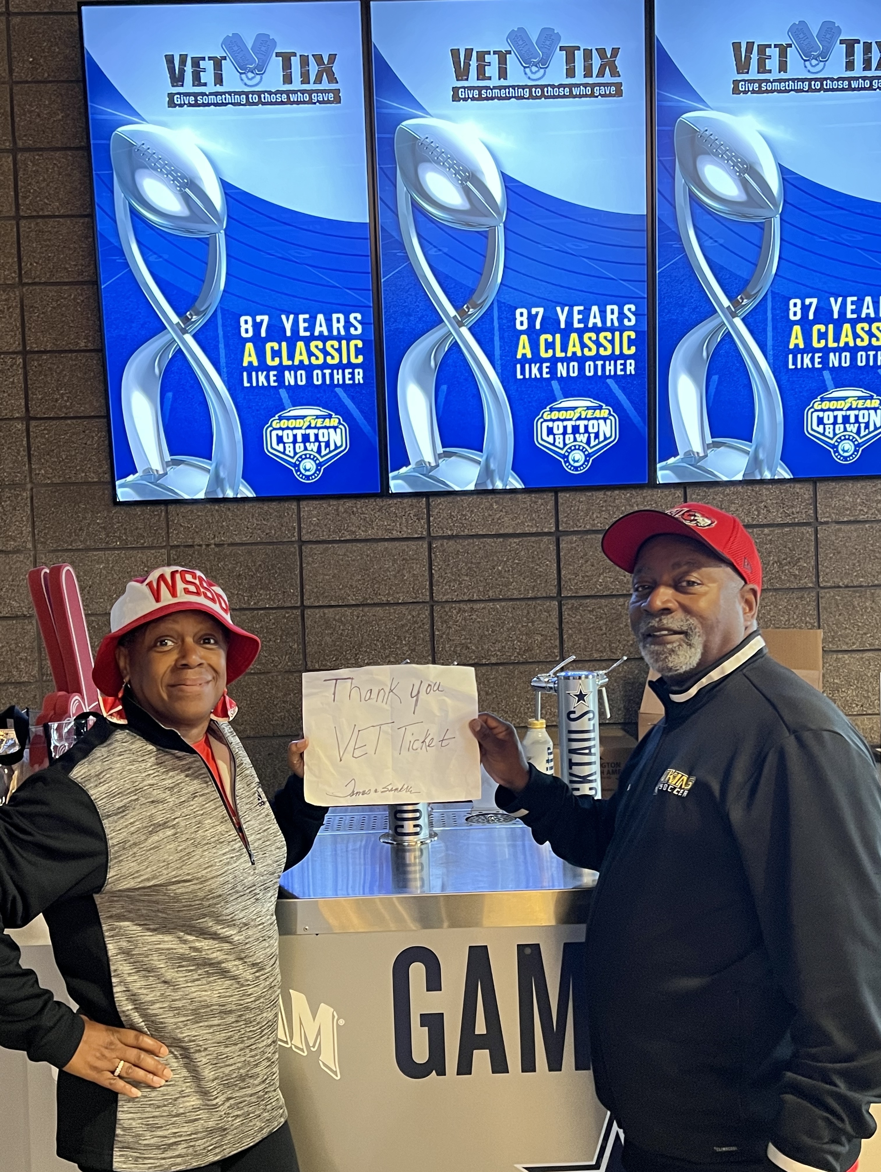 87th Goodyear Cotton Bowl Classic: #16 Tulane Green Wave vs. #10 USC Trojans