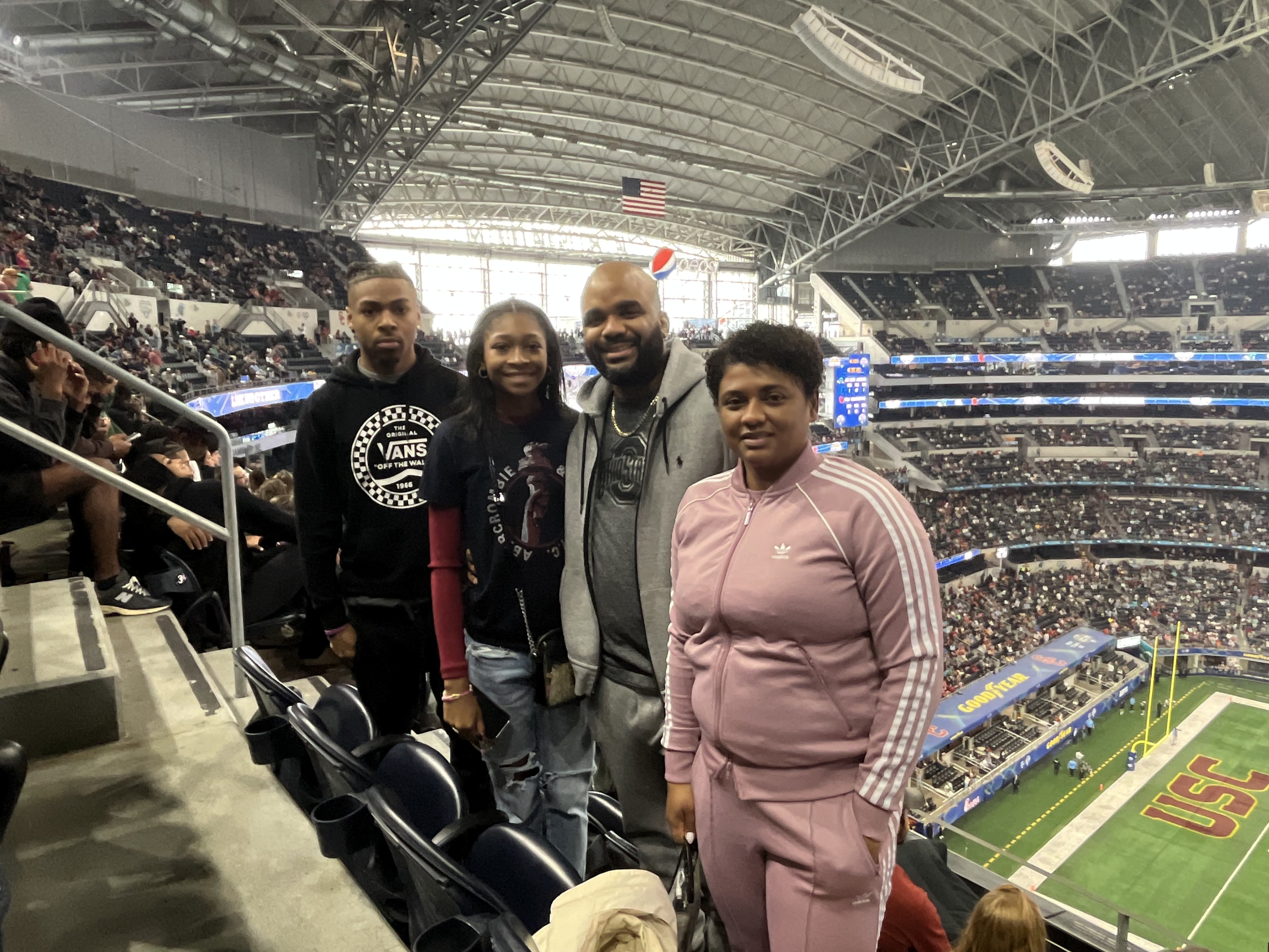 87th Goodyear Cotton Bowl Classic: #16 Tulane Green Wave vs. #10 USC Trojans