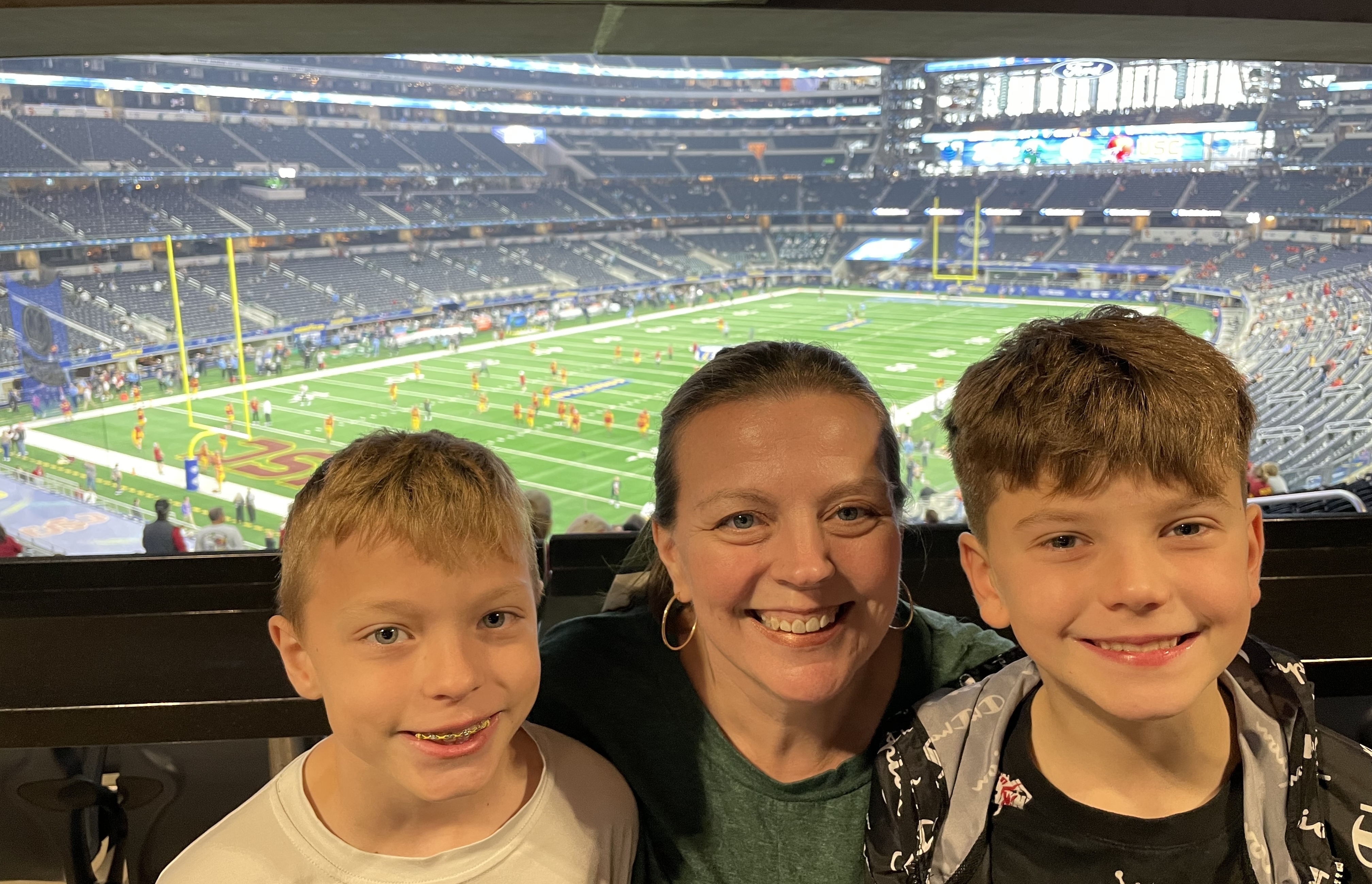87th Goodyear Cotton Bowl Classic: #16 Tulane Green Wave vs. #10 USC Trojans