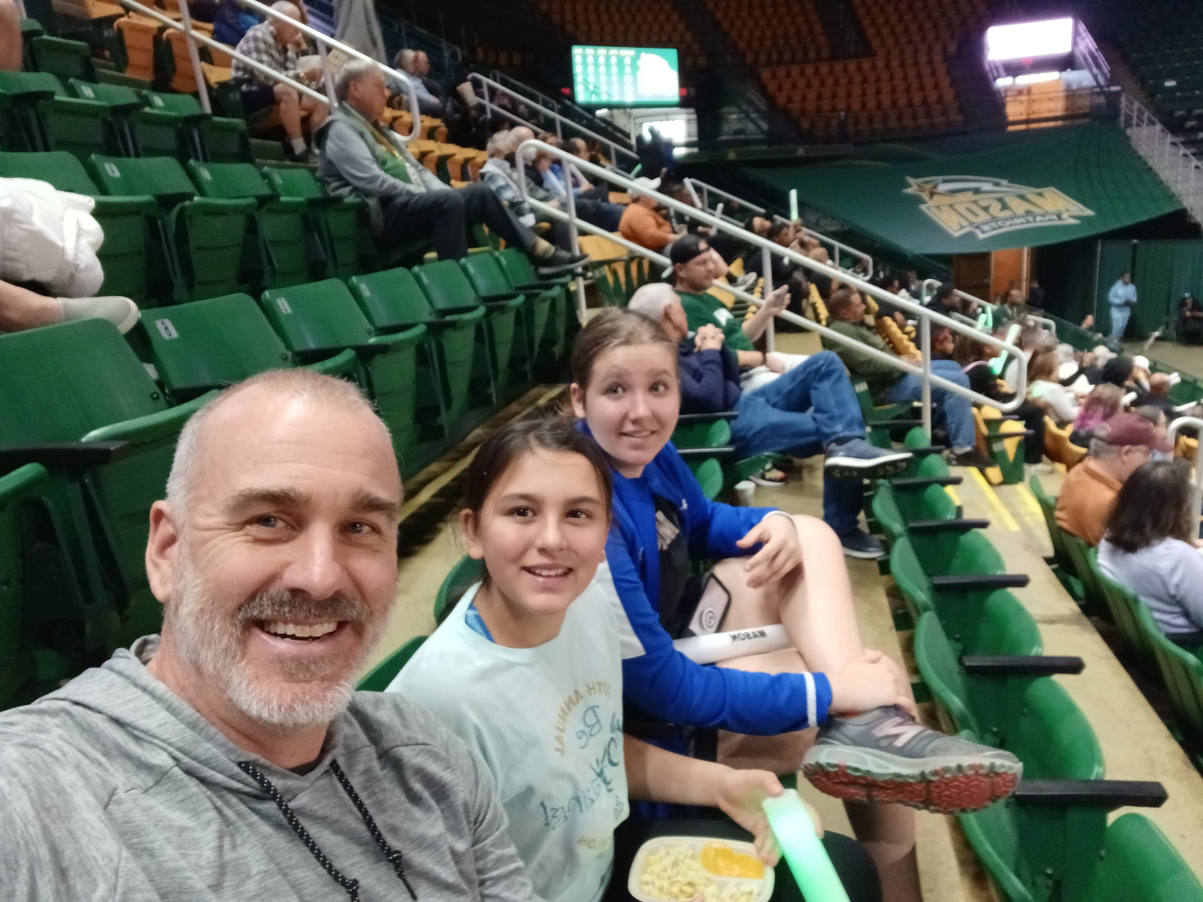 George Mason Patriots - NCAA Women's Basketball vs Dayton Flyers