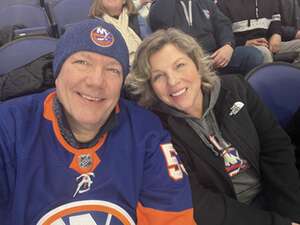 New York Islanders - NHL vs Vancouver Canucks