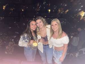 Carrie Underwood