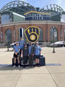 Milwaukee Brewers - MLB vs St. Louis Cardinals