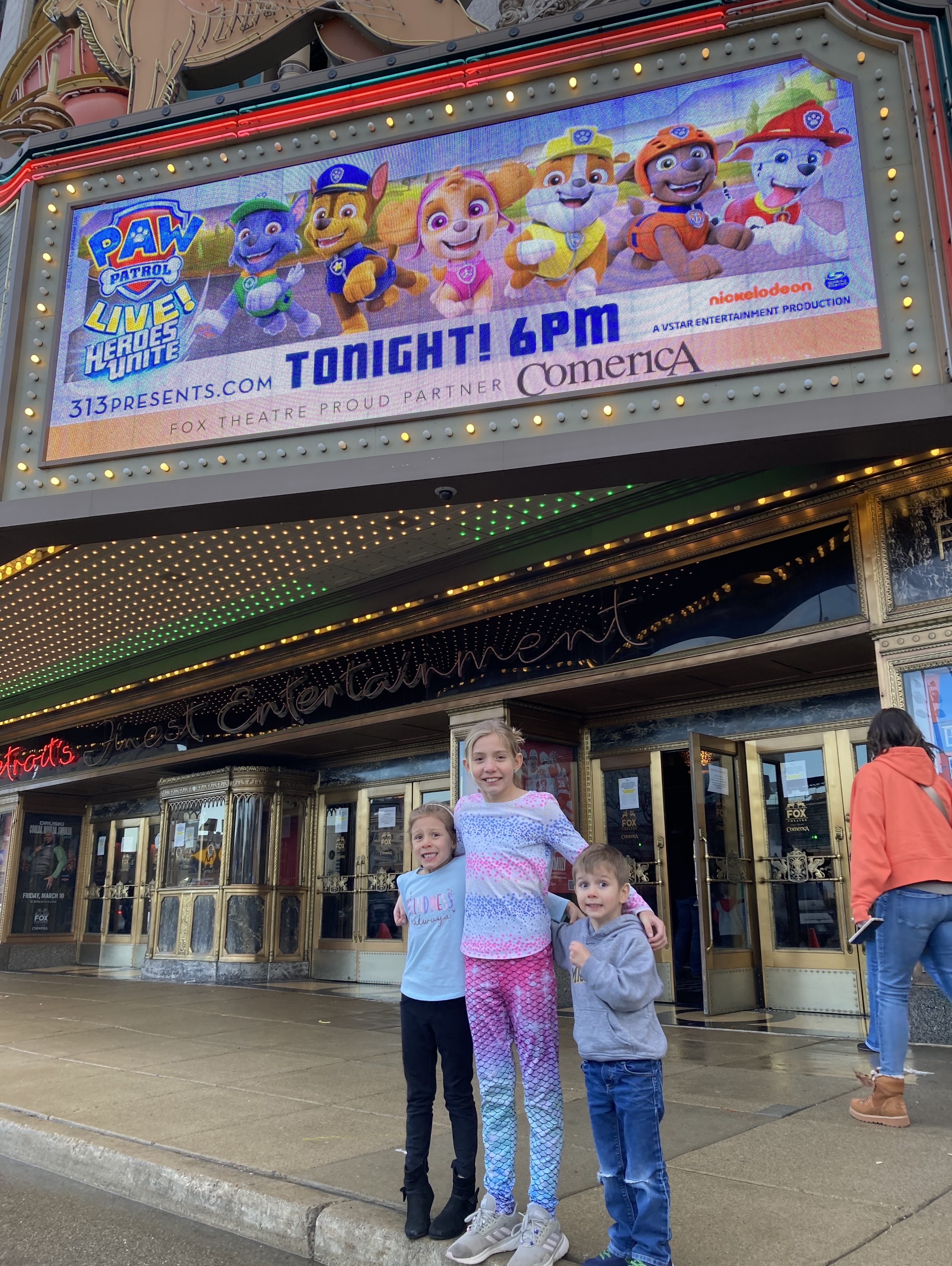 Paw Patrol Live! Heroes Unite! presented by VStar Entertainment Group –  Hennepin Theatre Trust