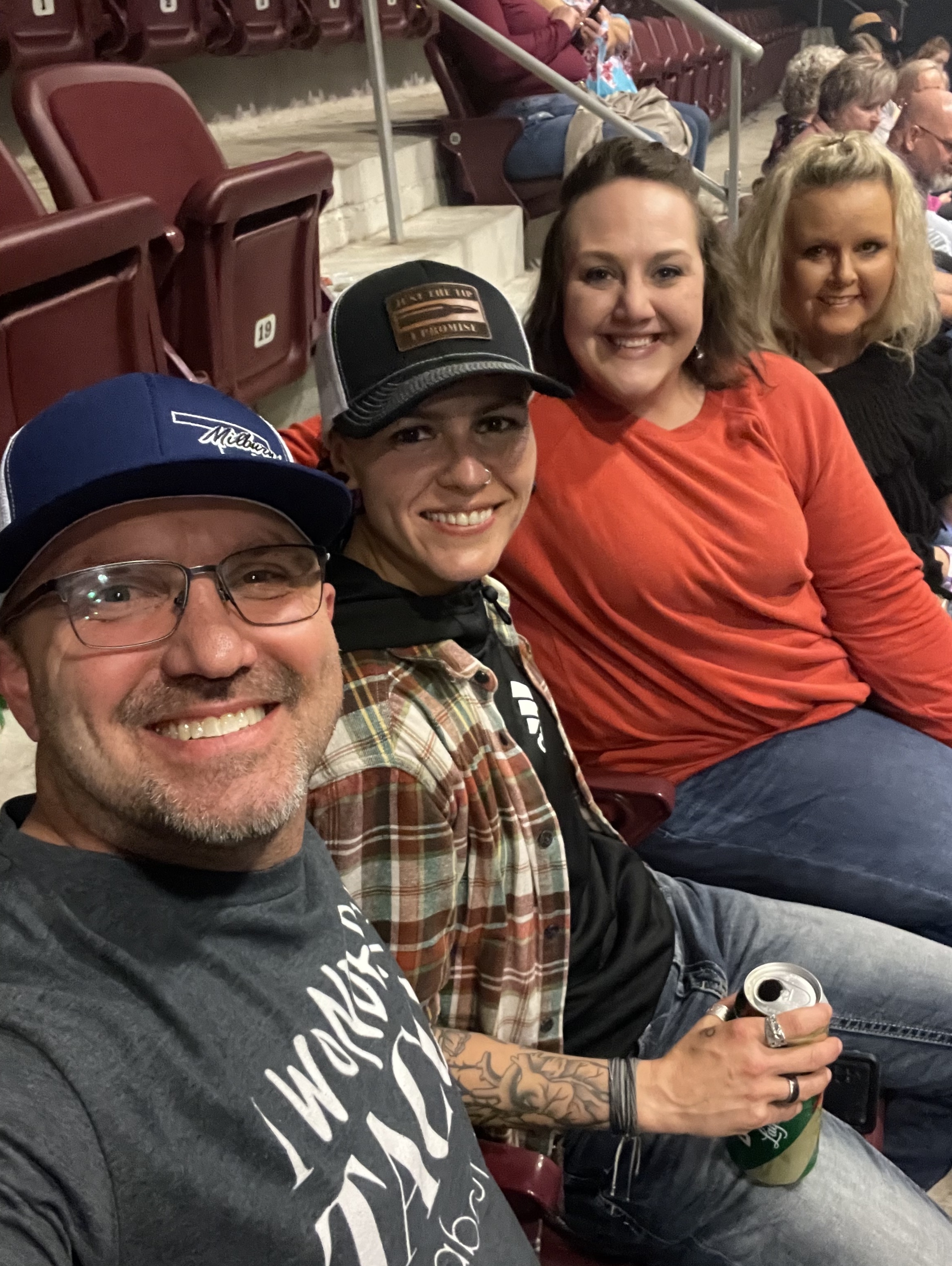 Blake Shelton: Back to the Honky Tonk Tour