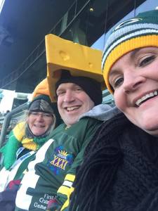 Lisa attended Green Bay Packers vs. New York Giants - NFL Playoffs Wild Card Game on Jan 8th 2017 via VetTix 