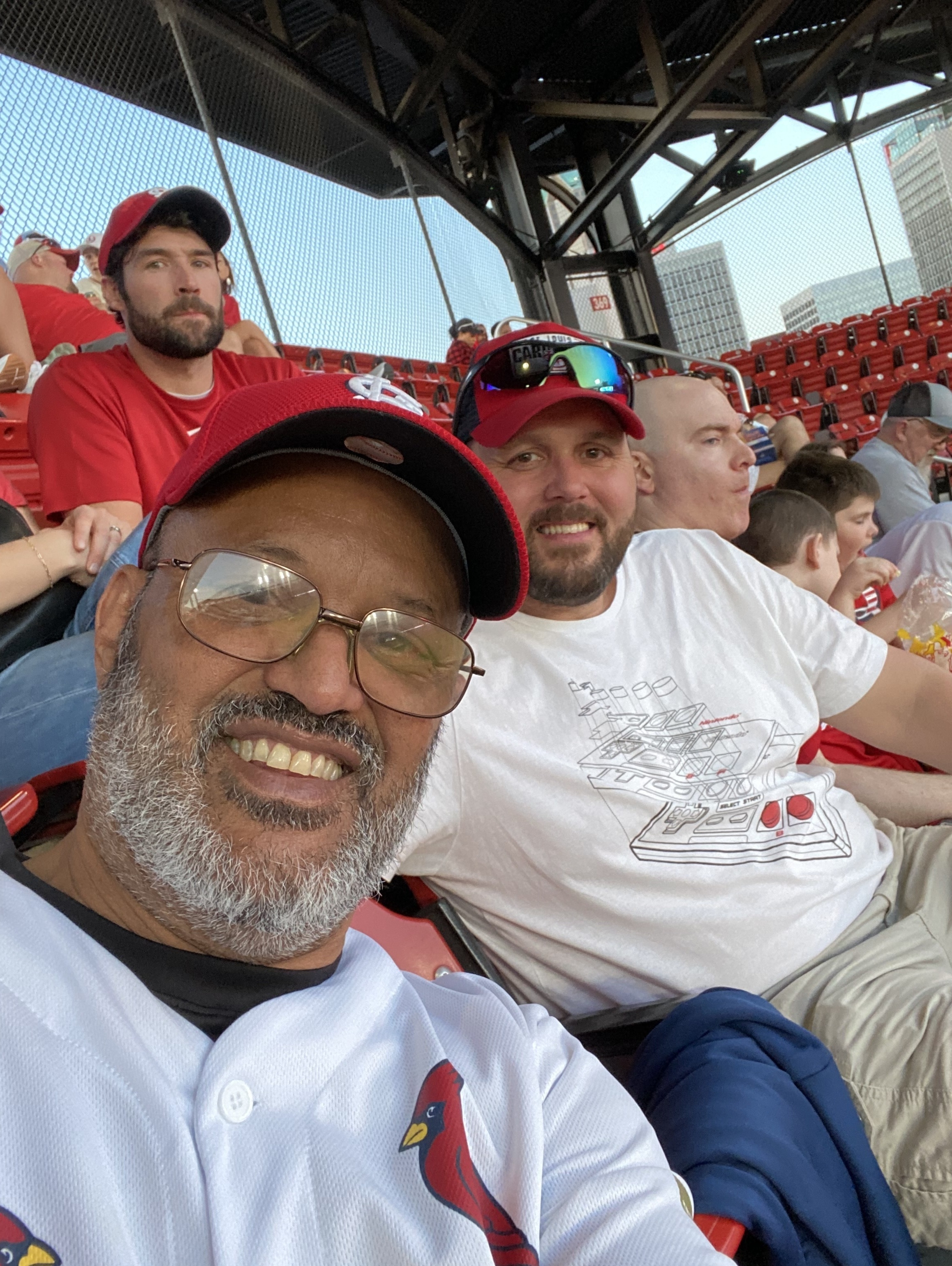 St. Louis Cardinals - MLB vs Pittsburgh Pirates