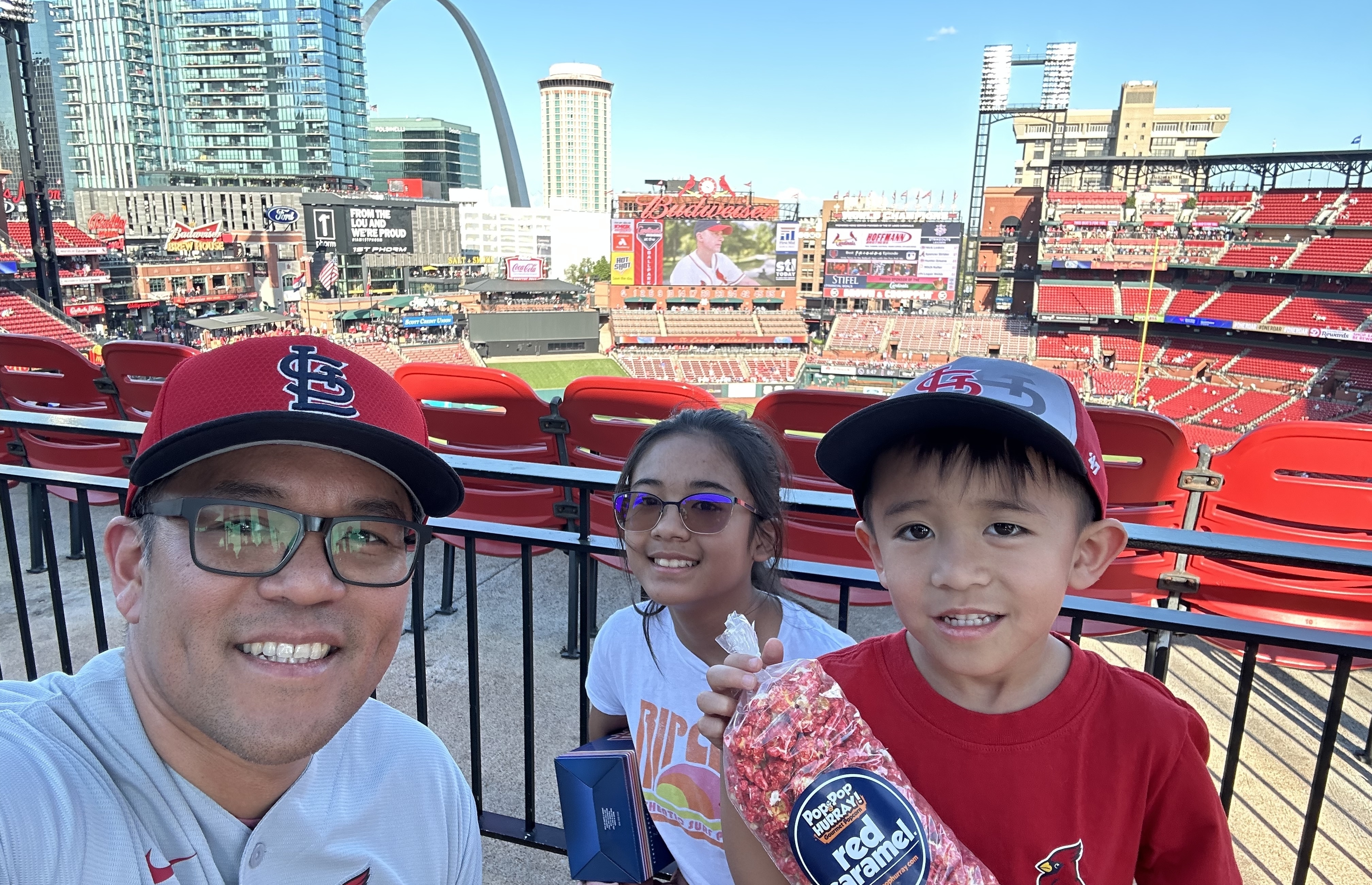 St. Louis Cardinals - MLB vs Pittsburgh Pirates