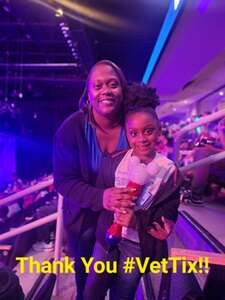 Disney on Ice Presents: Find Your Hero