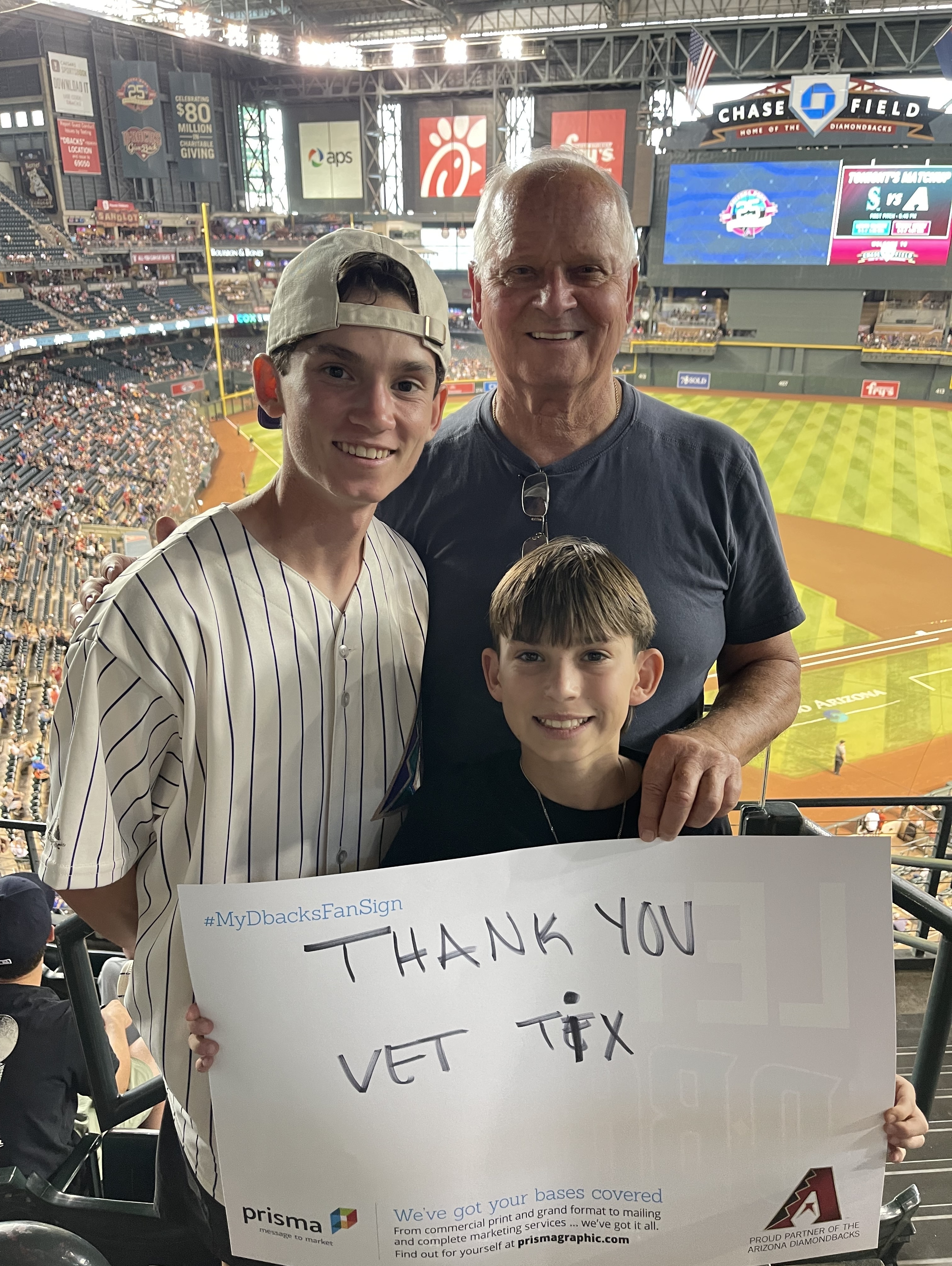 Photos: Diamondbacks fans celebrate Star Wars night at Chase Field